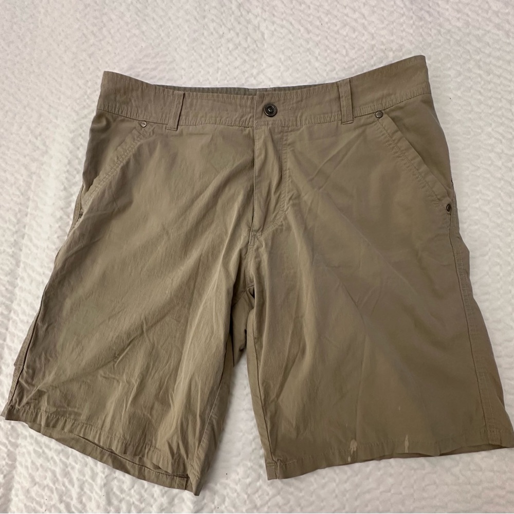 Kuhl Khaki Shorts Size 35 See pictures for details